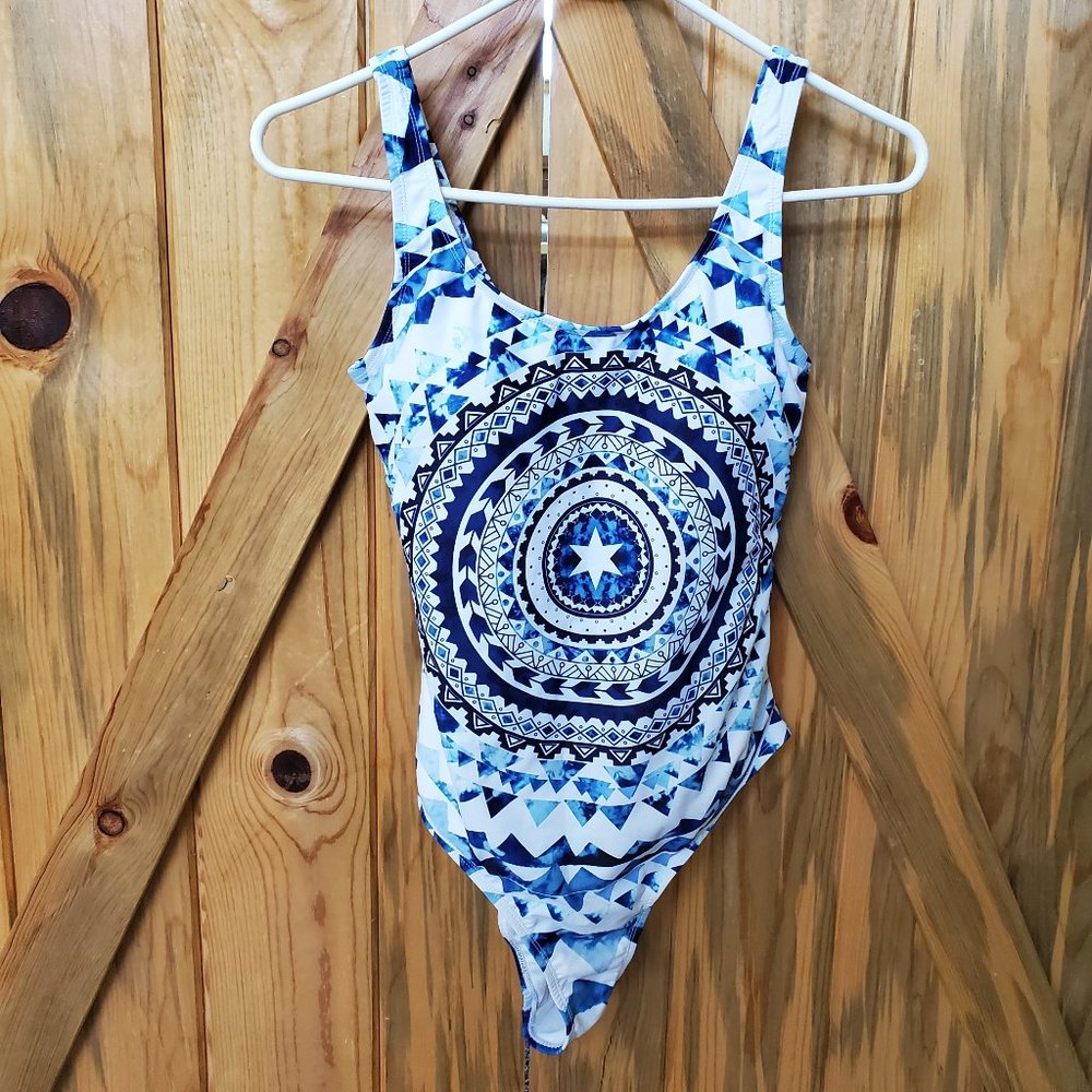 Cupshe One Piece Swimsuit Blue Circle Design